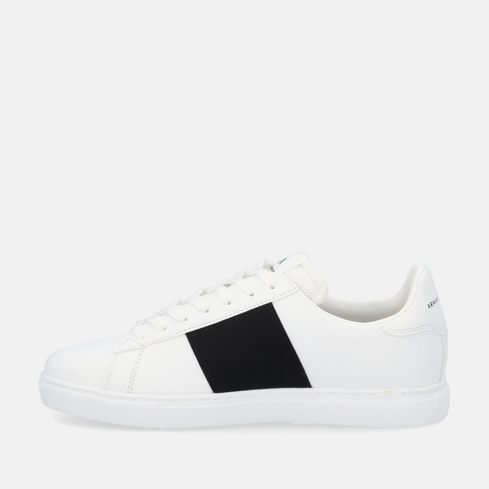 ARMANI EXCHANGE Sneakers