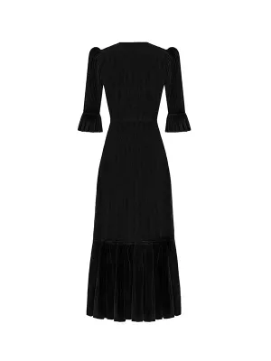 The 3/4 Length Festival Dress in Black