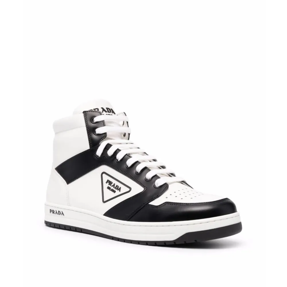 Triangle-Logo Contrast-Trim Sneakers